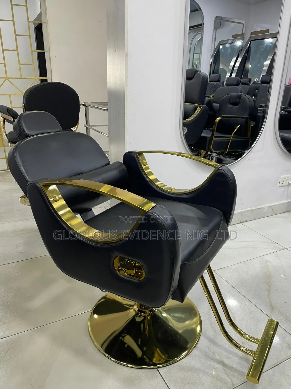 Salon Barber Chair 828-1