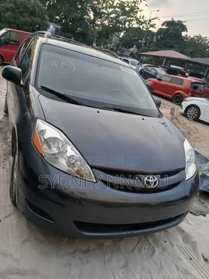 Toyota Sienna 2008 Gray