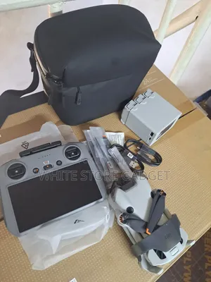 DJI Mini 4Pro Fly More Combo