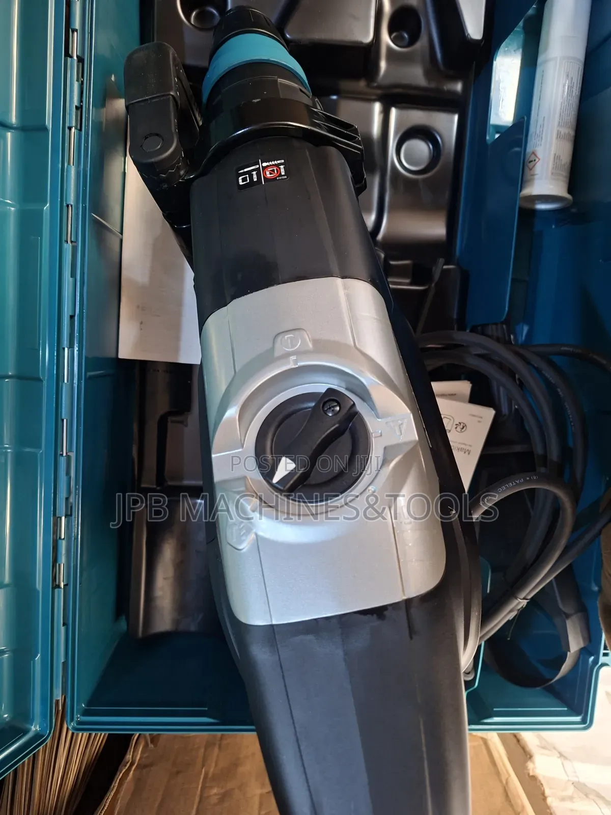 Makita HR5212C Rotary Hammer 52mm 1510w