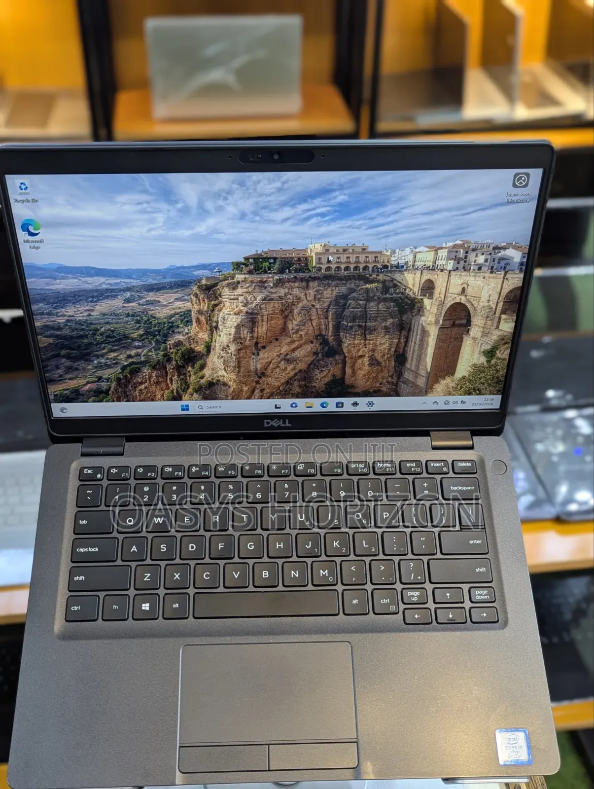 Laptop Dell Latitude 5300 16GB Intel Core i7 SSD 256GB