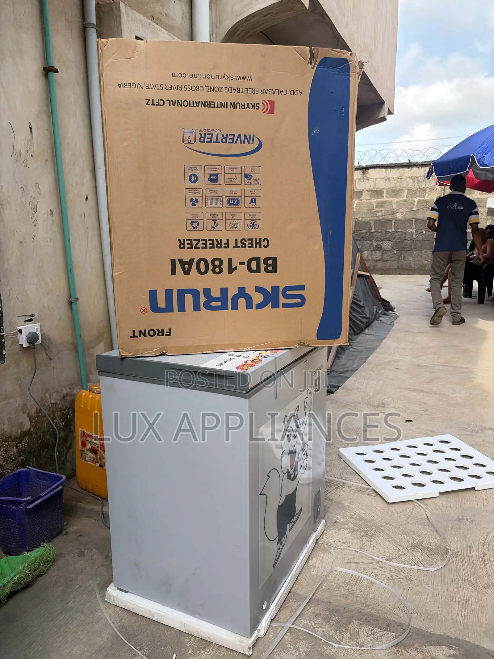 Skyrun 145L Inverter Freezer With Grey Exterior