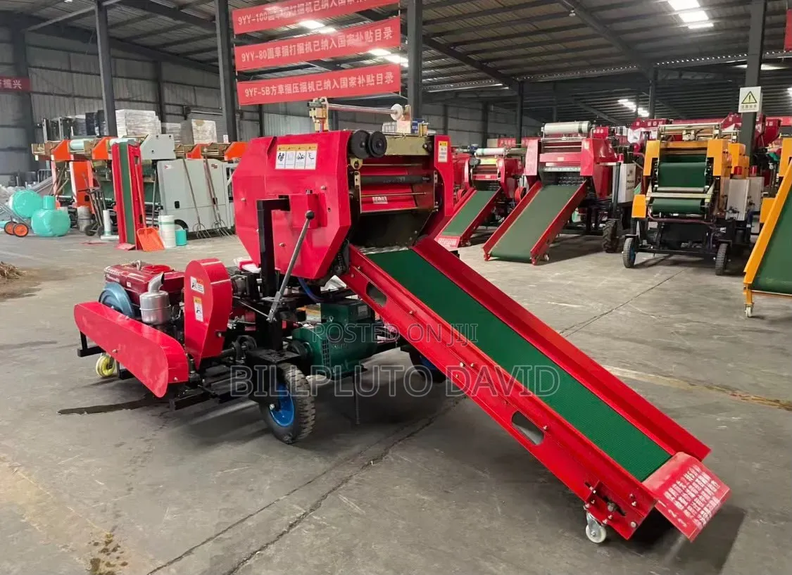 Silage Baler Machine With a Diesel Engine