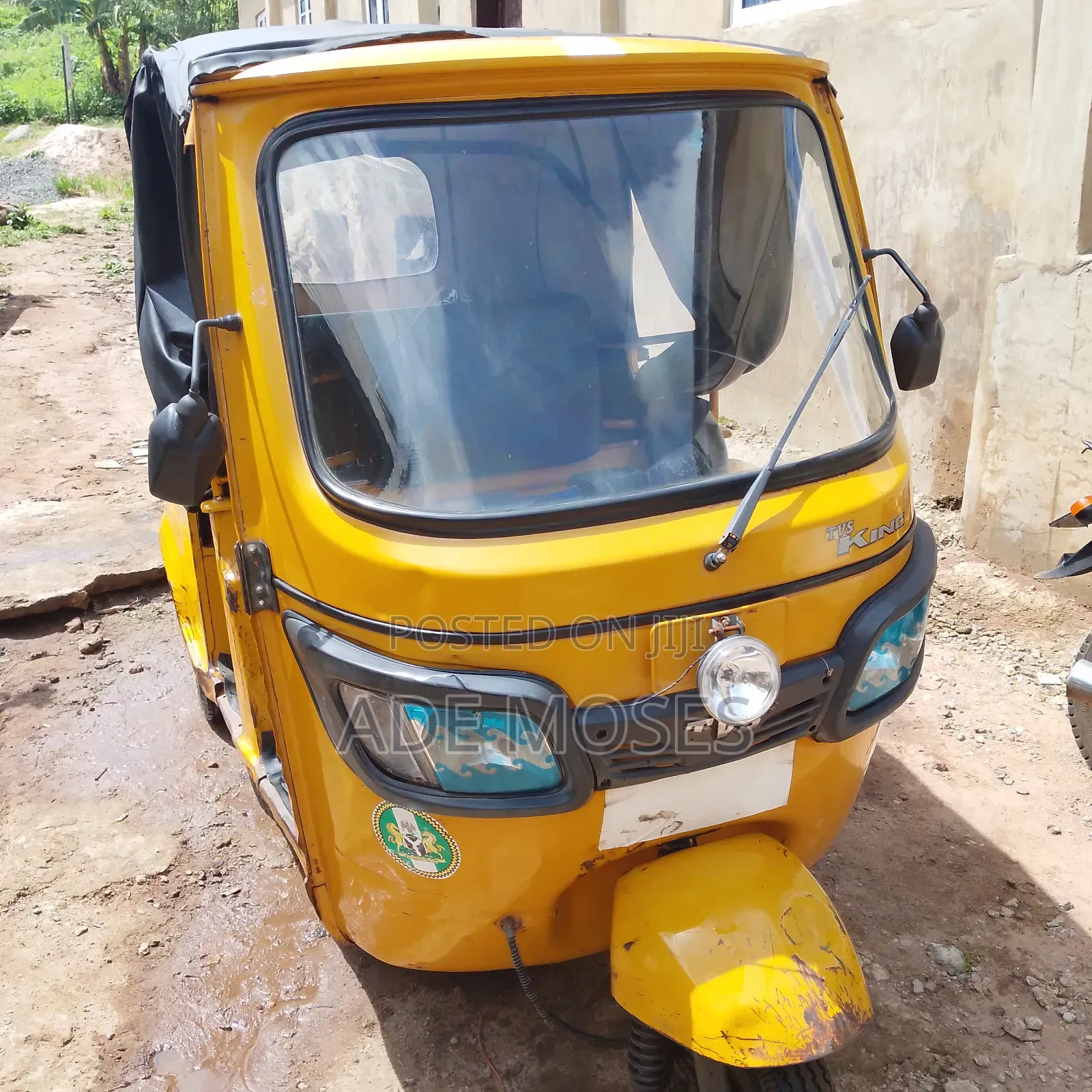 TVS King Deluxe Plus iTouch Start 2021 Yellow