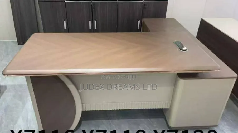 High Quality Office Table (1.4m.