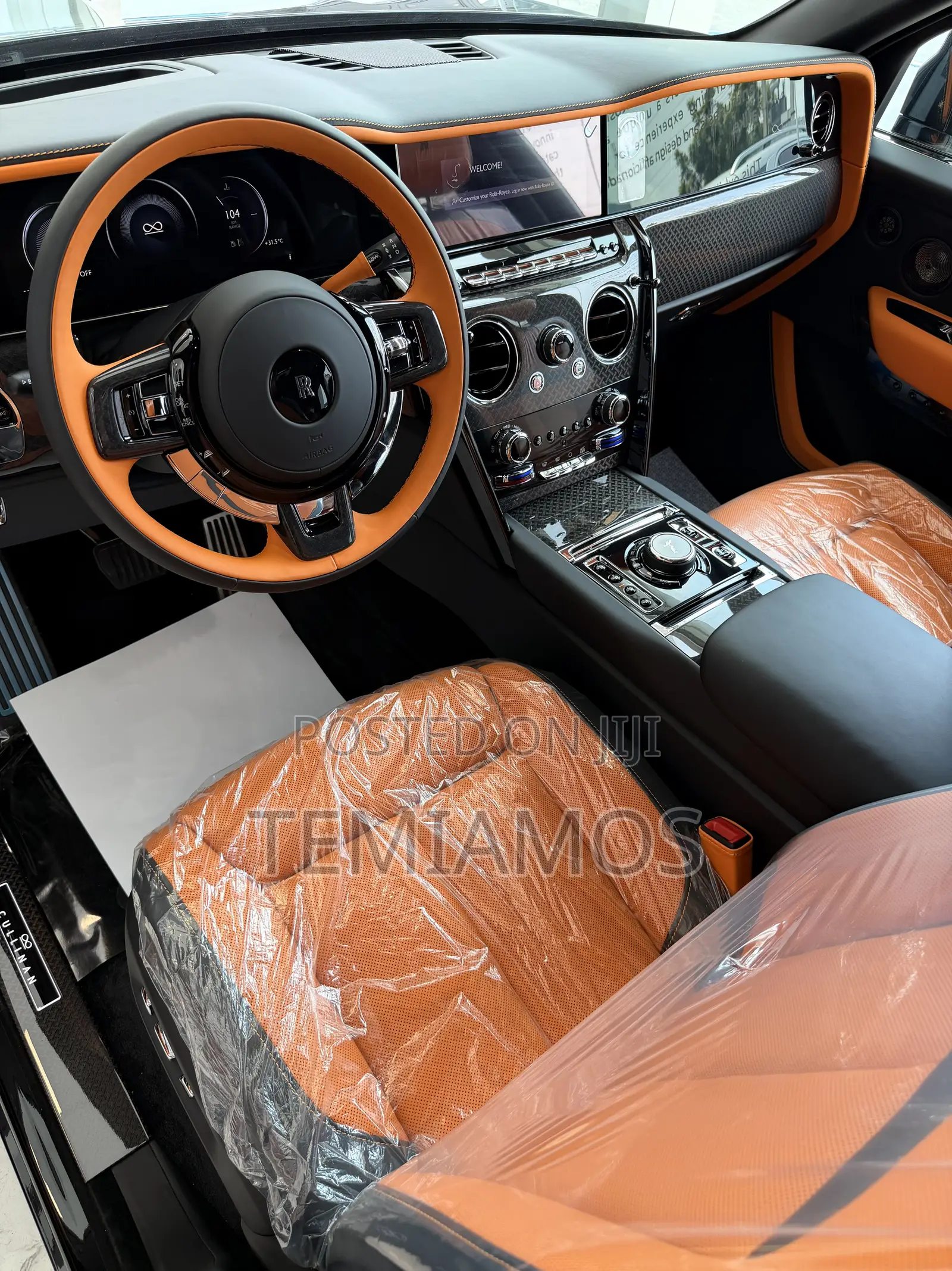 New Rolls-Royce Cullinan Black Badge 2026 Black