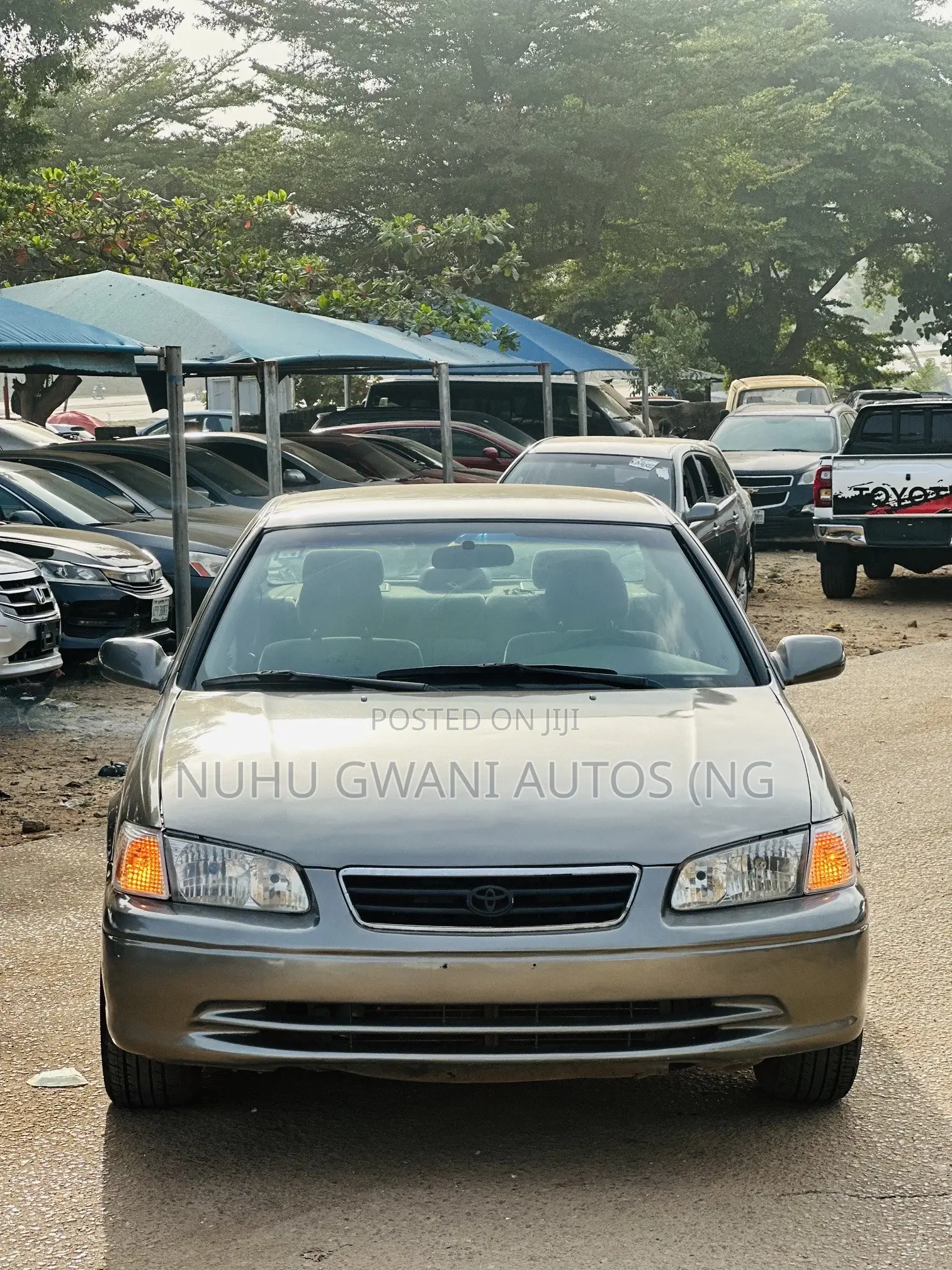 Toyota Camry LE 4dr Sedan (2.2L 4cyl 4A) 2000 Gray