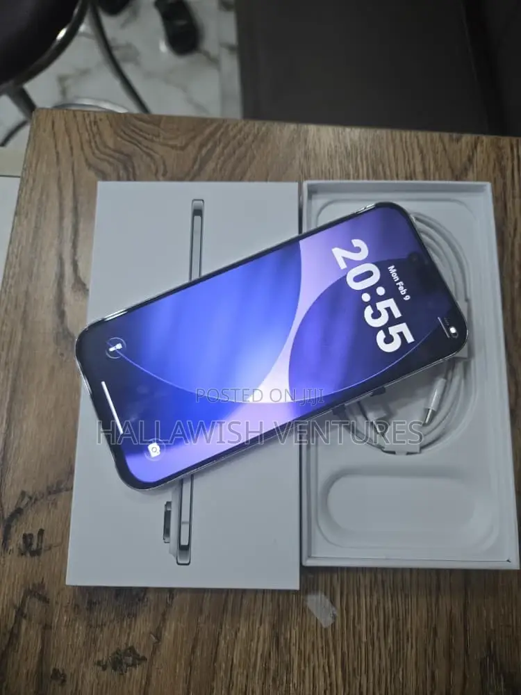 New Apple iPhone Air 1 TB White