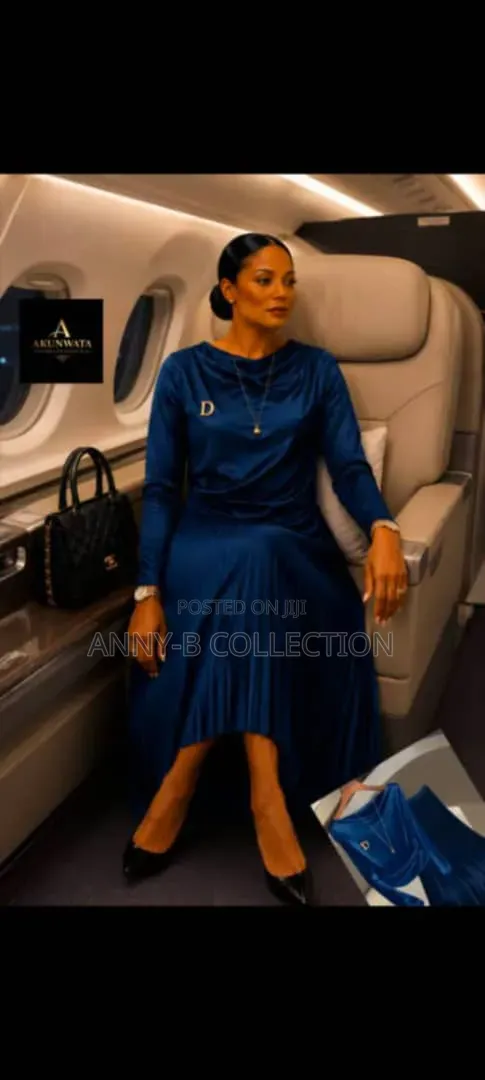 Navy Blue Pleated Skirt and Top Women Outfit