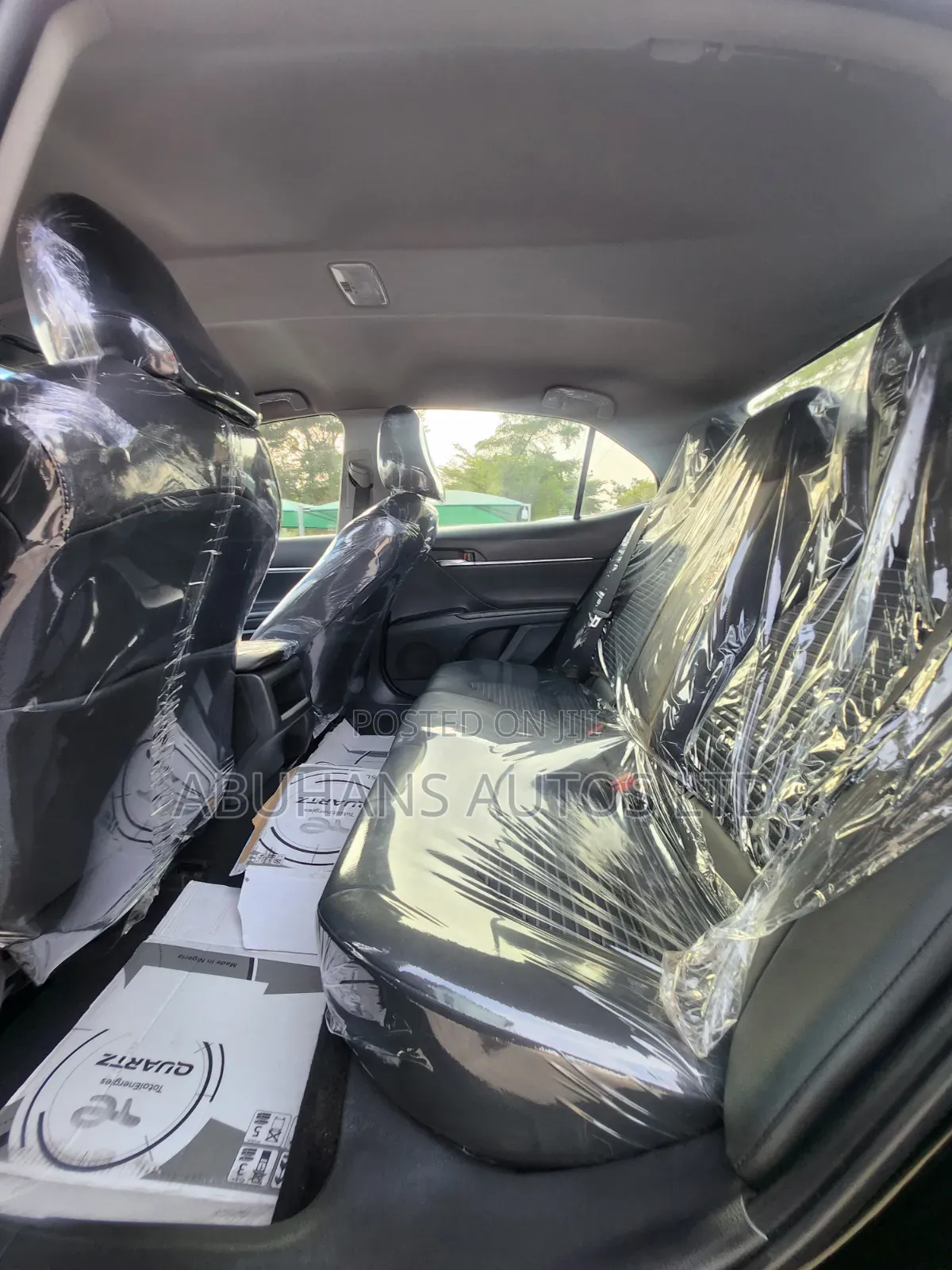 Toyota Camry SE FWD (2.5L 4cyl 8AM) 2018 Black