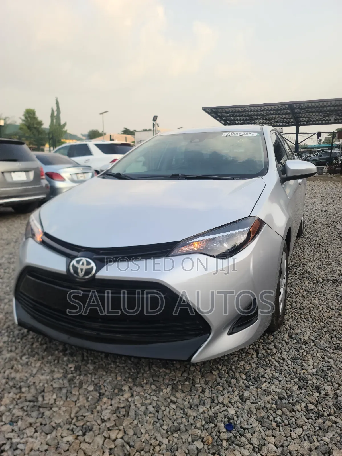 Toyota Corolla LE (1.8L 4cyl 2A) 2019 Silver