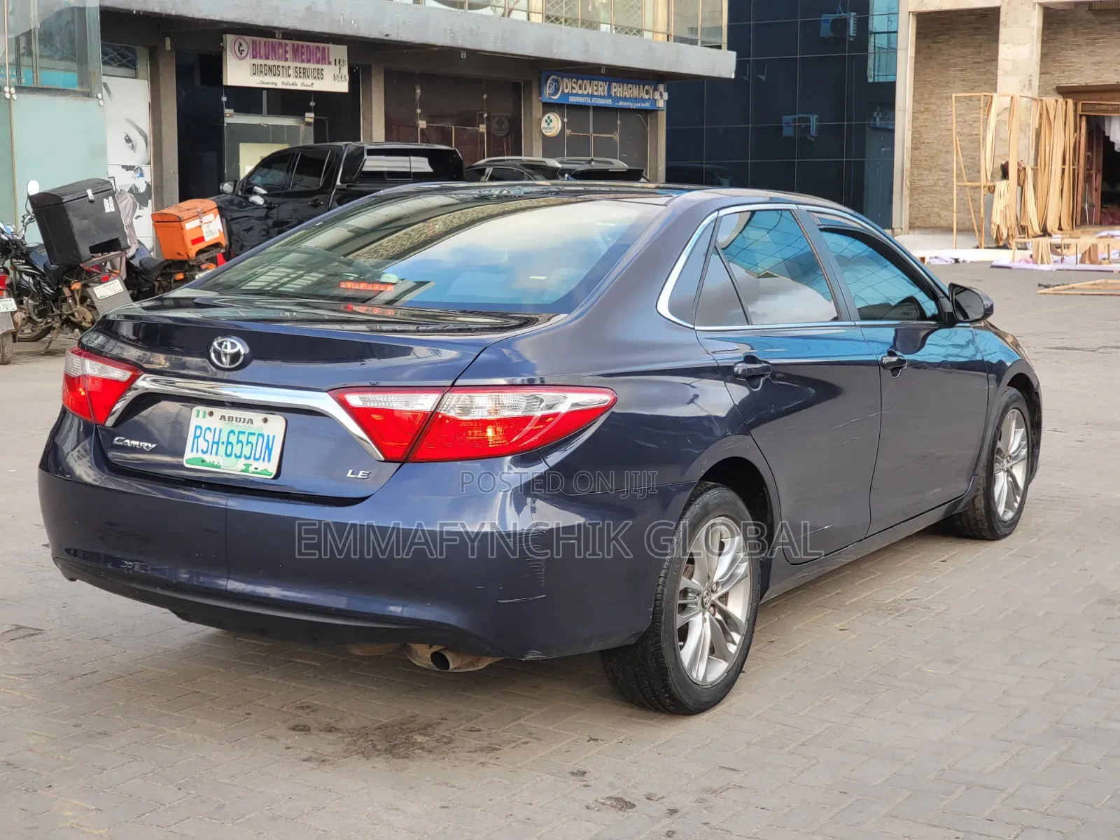 Toyota Camry 2017 Blue
