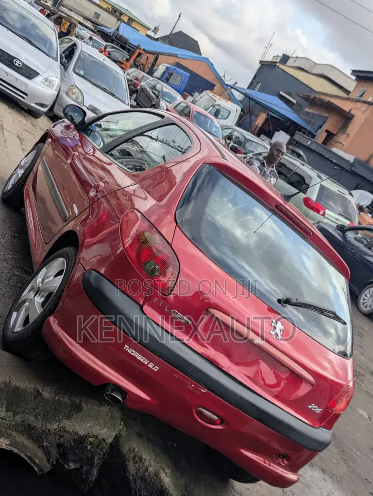 Peugeot 206 2006 Red