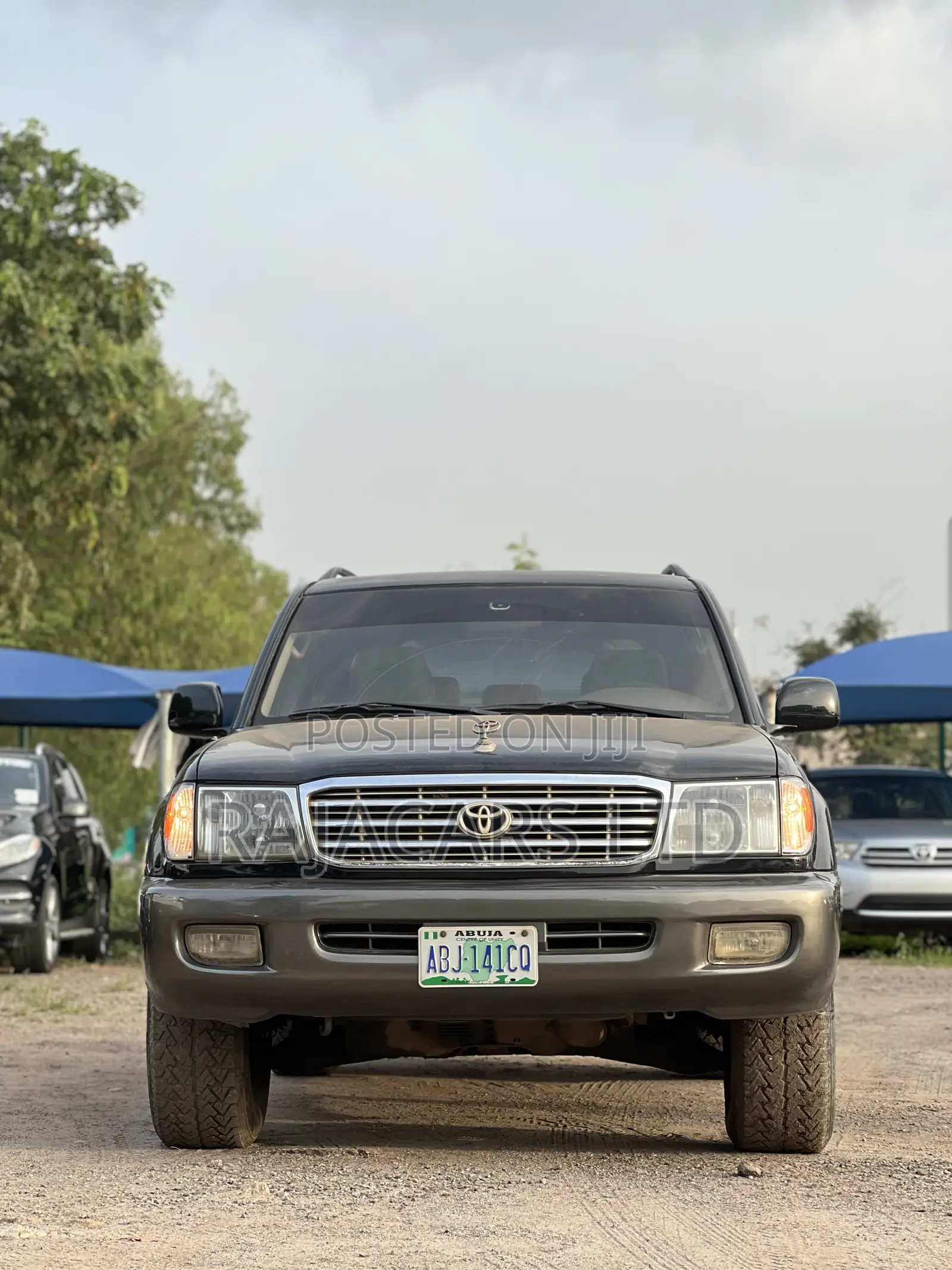 Toyota Land Cruiser 90 Automatic 2001 Black