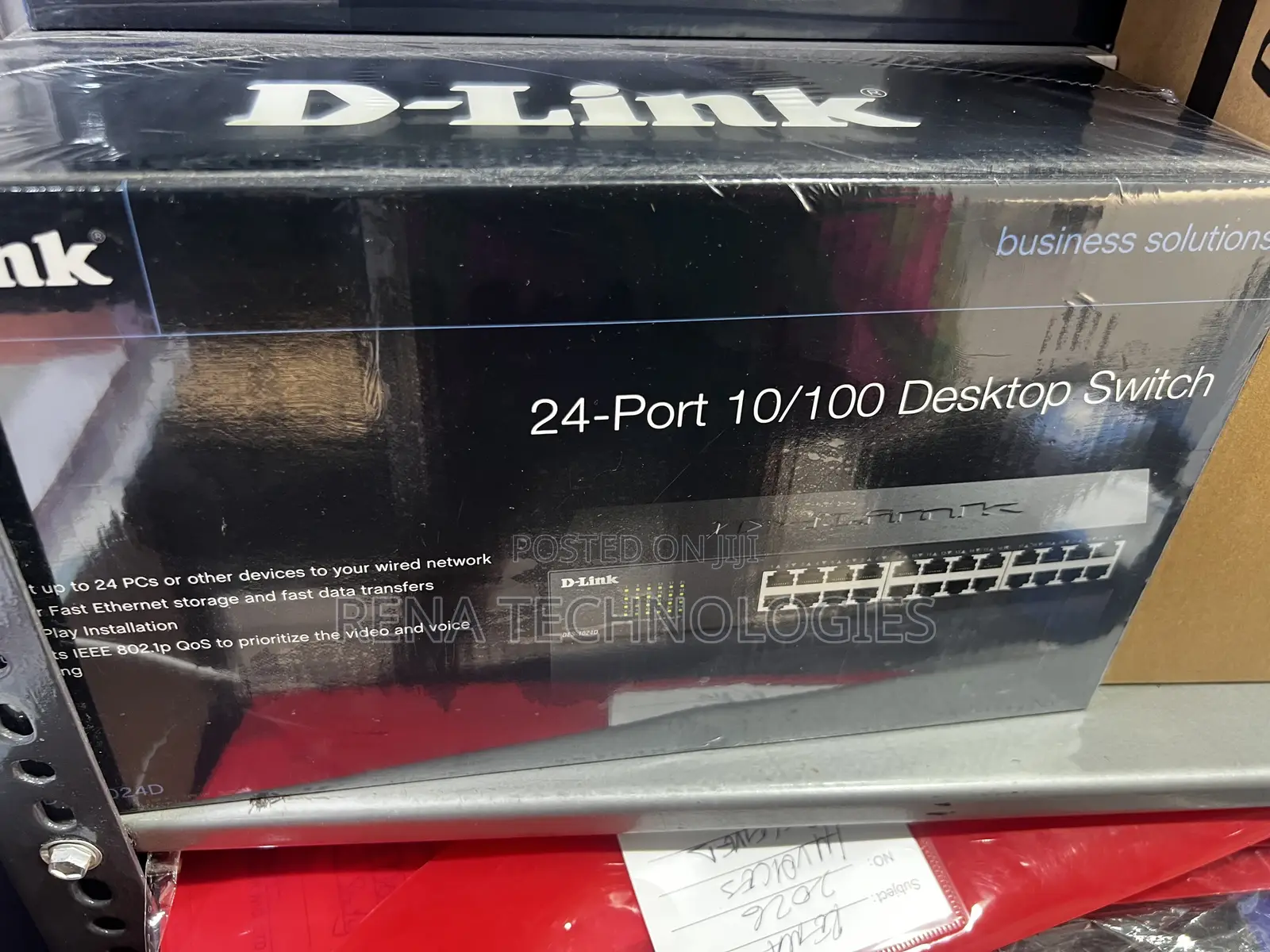 D-Link 24-Port 10/100 Desktop/Rackmount Switch