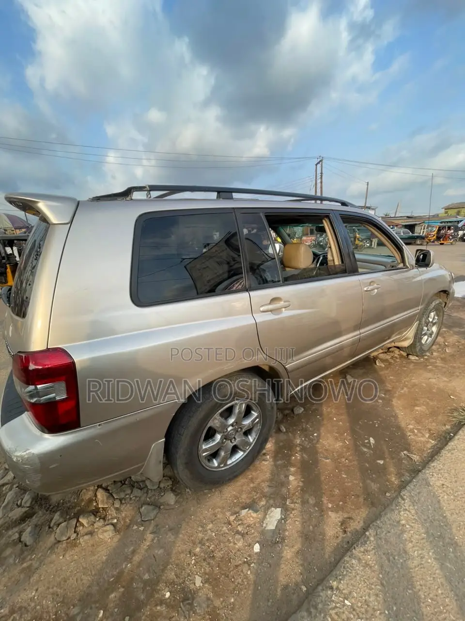 Toyota Highlander V6 2005 Gold