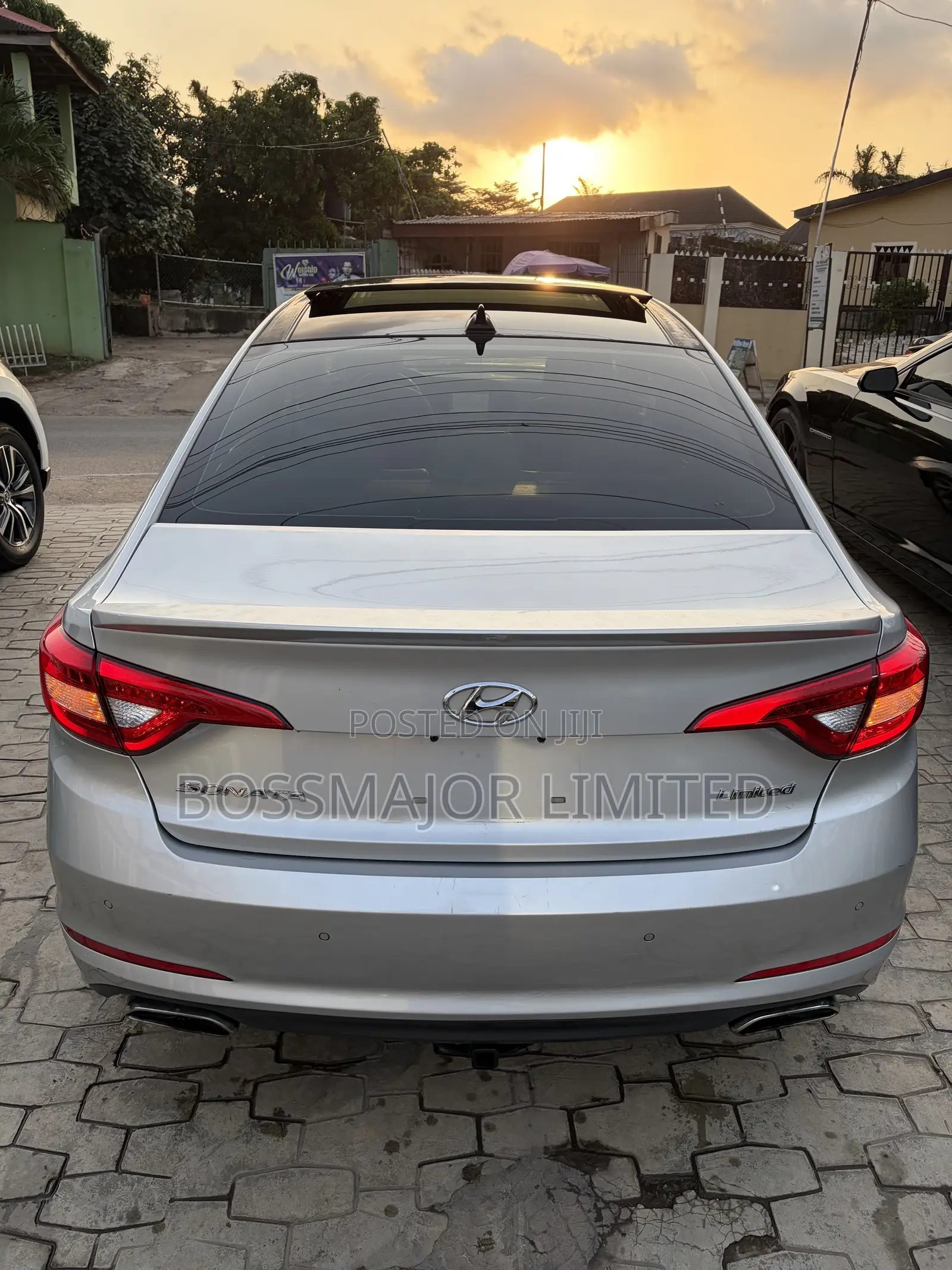 Hyundai Sonata Limited PZEV 4dr Sedan (2.4L 4cyl 6A) 2015 Silver