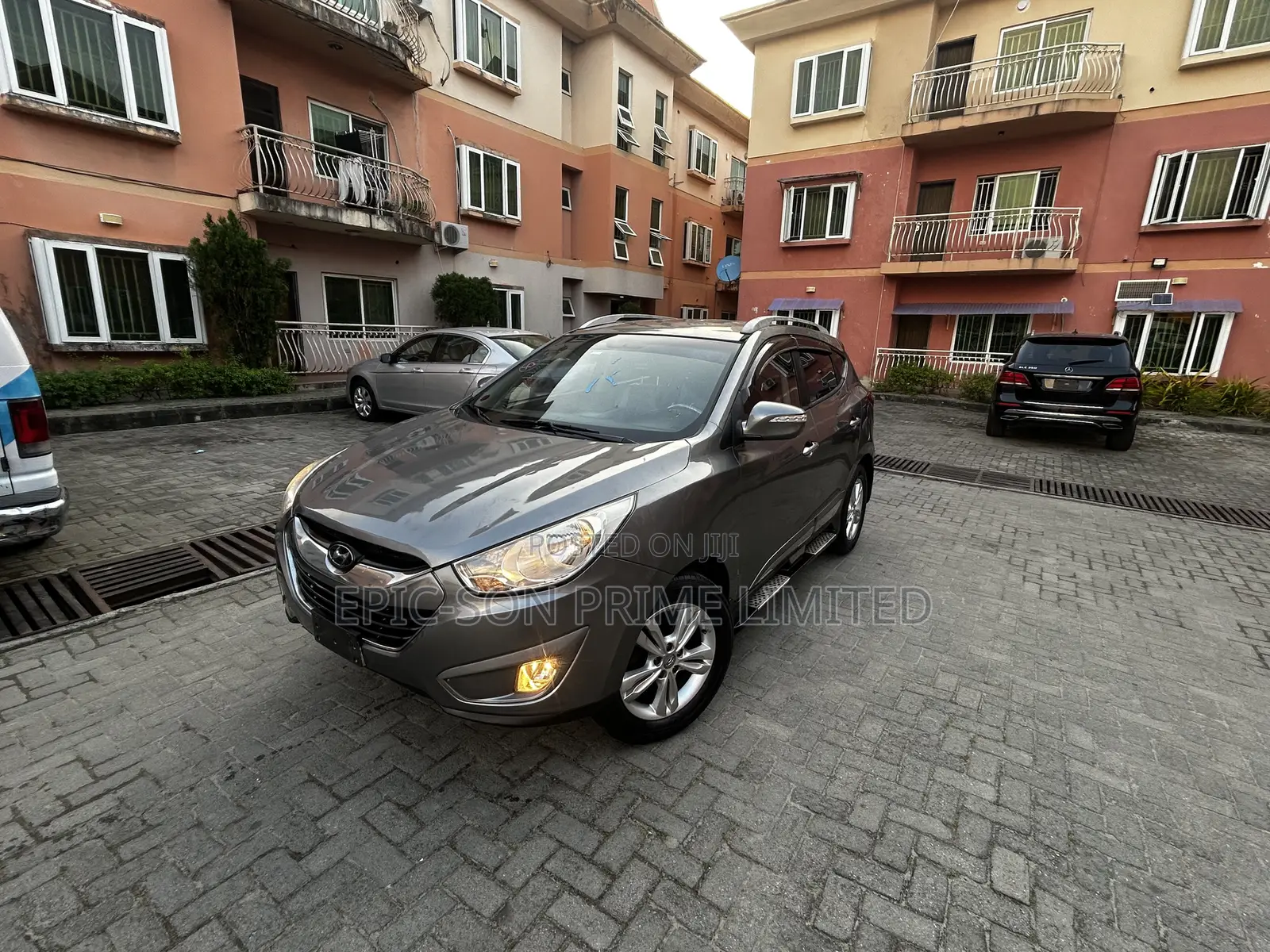 Hyundai Tucson GLS FWD 2012 Gray