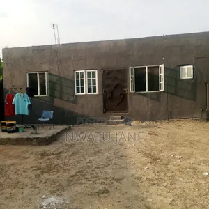 Mini Flat in Fountain Estates for rent