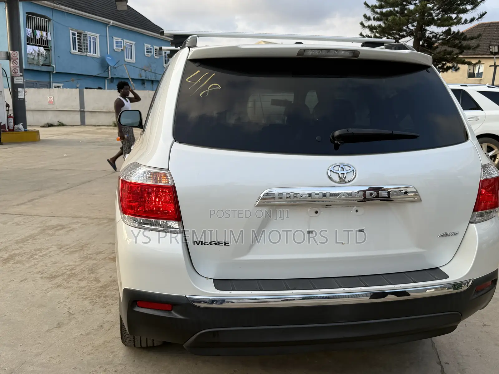 Toyota Highlander Limited 2011 White