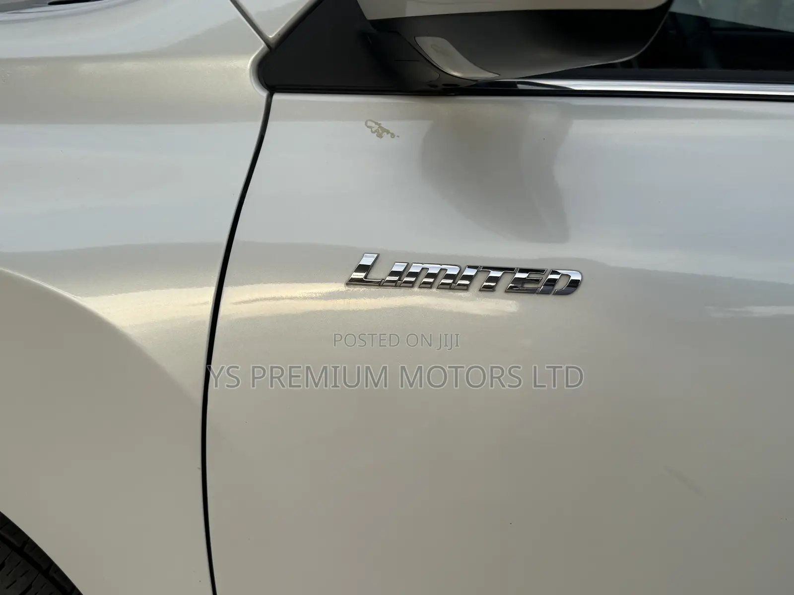 Toyota Highlander Limited 2011 White