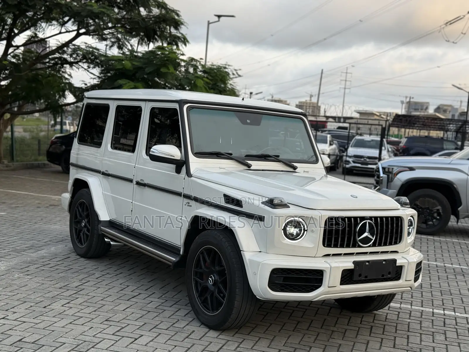 Mercedes-Benz G-Class G63 AMG 4dr SUV 4WD (5.5L 8cyl Turbo 7A) 2014