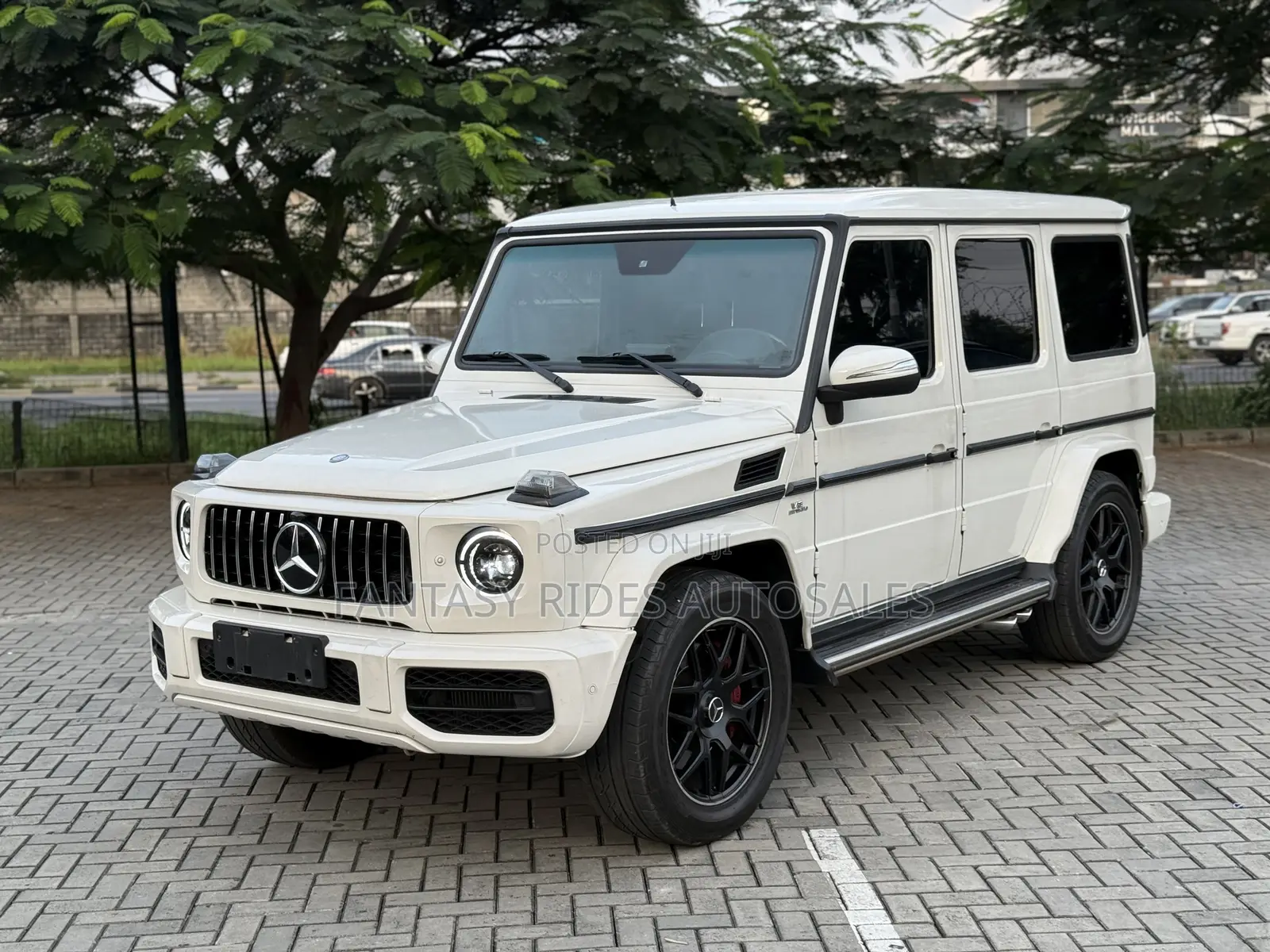 Mercedes-Benz G-Class G63 AMG 4dr SUV 4WD (5.5L 8cyl Turbo 7A) 2014
