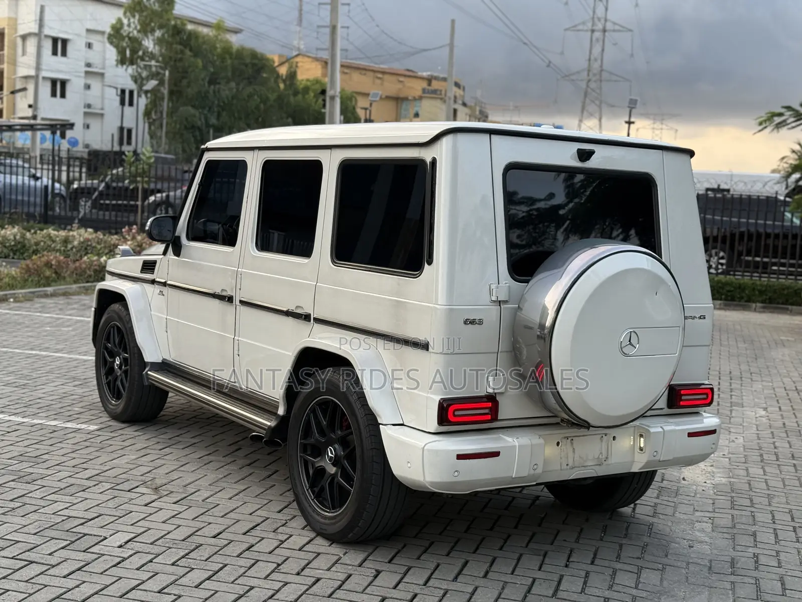 Mercedes-Benz G-Class G63 AMG 4dr SUV 4WD (5.5L 8cyl Turbo 7A) 2014