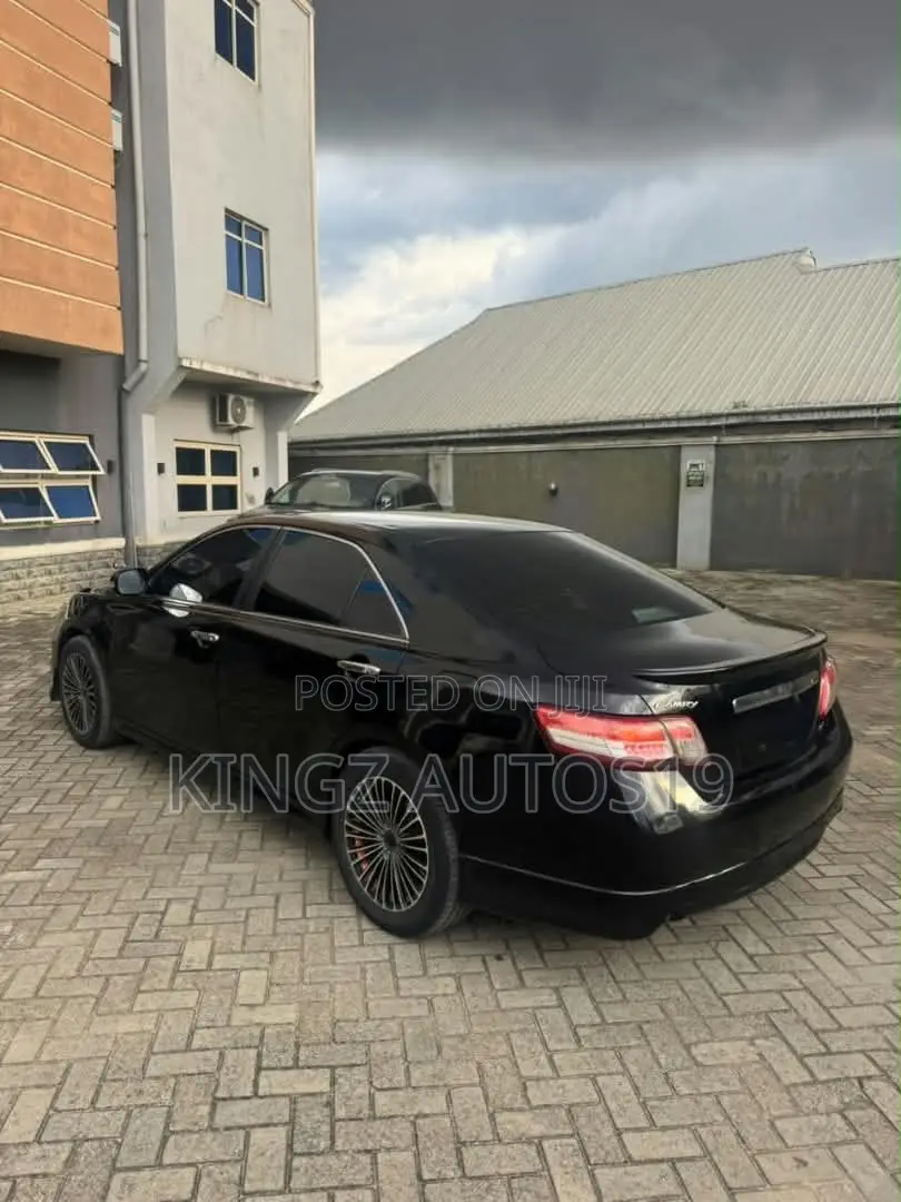 Toyota Camry SE V6 4dr Sedan (3.5L 6cyl 6AM) 2007 Black