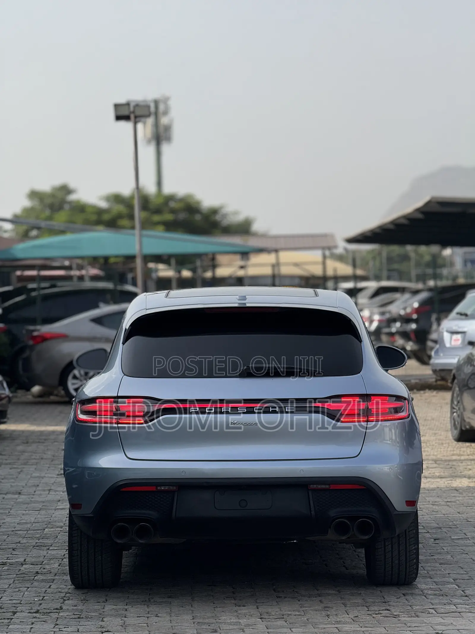 Porsche Macan 2023 Blue