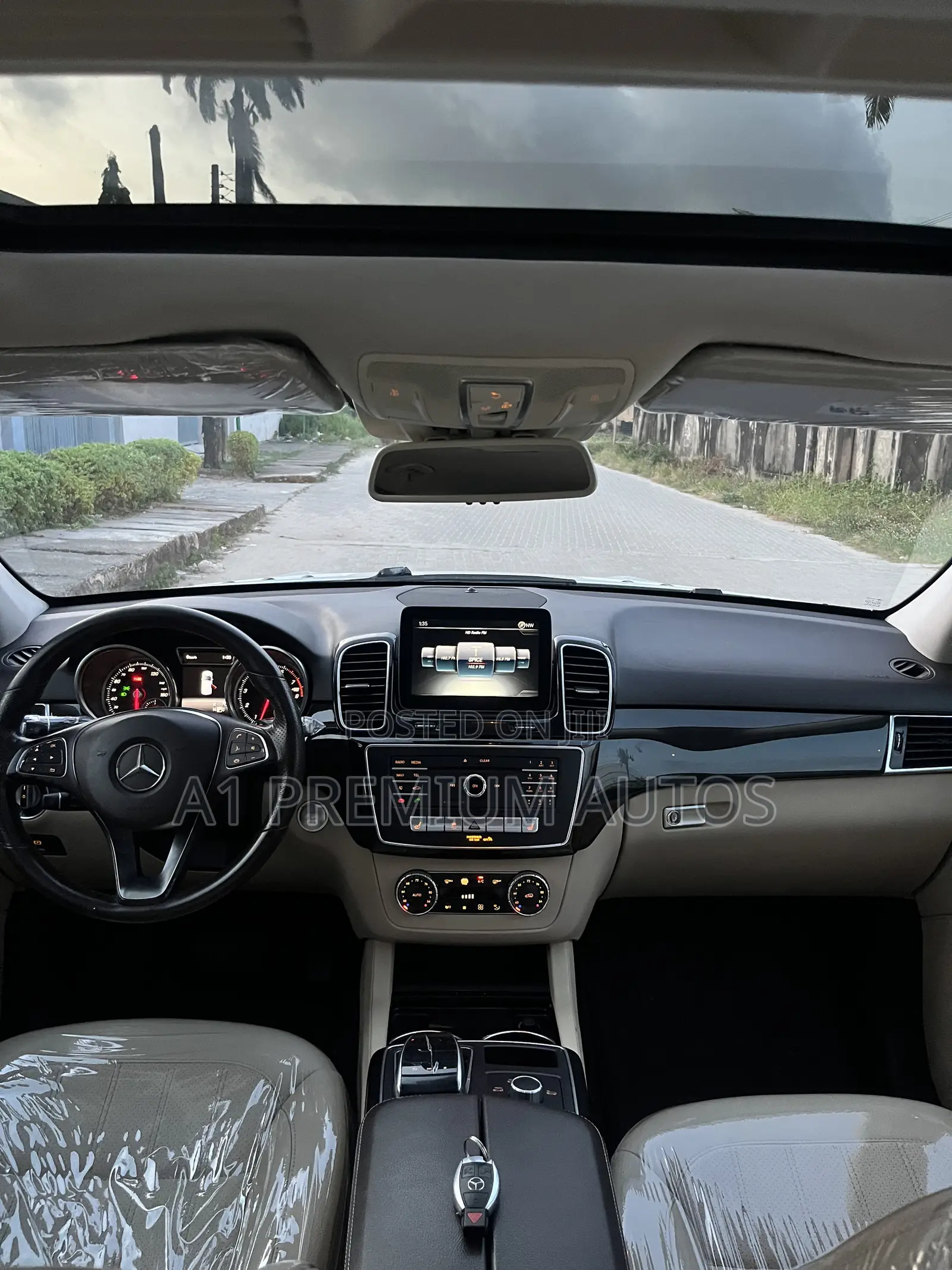 Mercedes-Benz GLE-Class GLE 350 2017 White