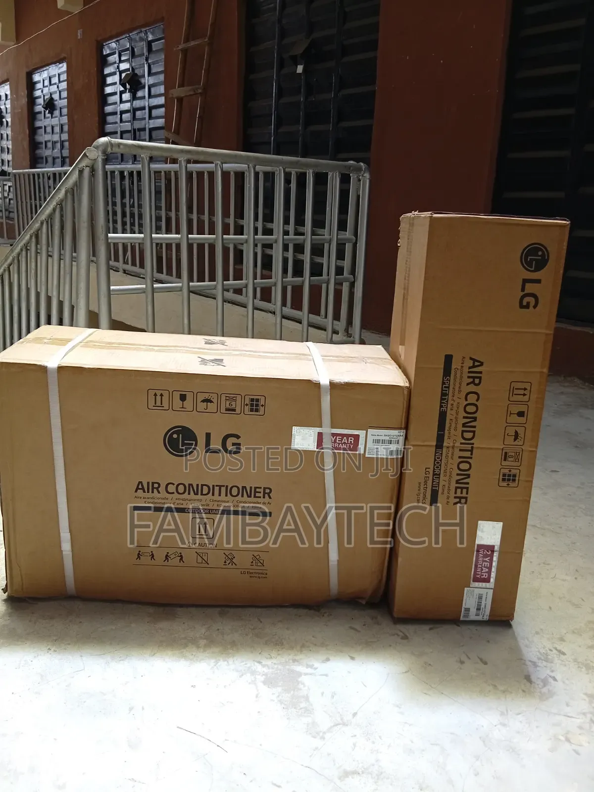 LG 1.5HP Non-Inverter Air Conditioner - Stylish & Functional