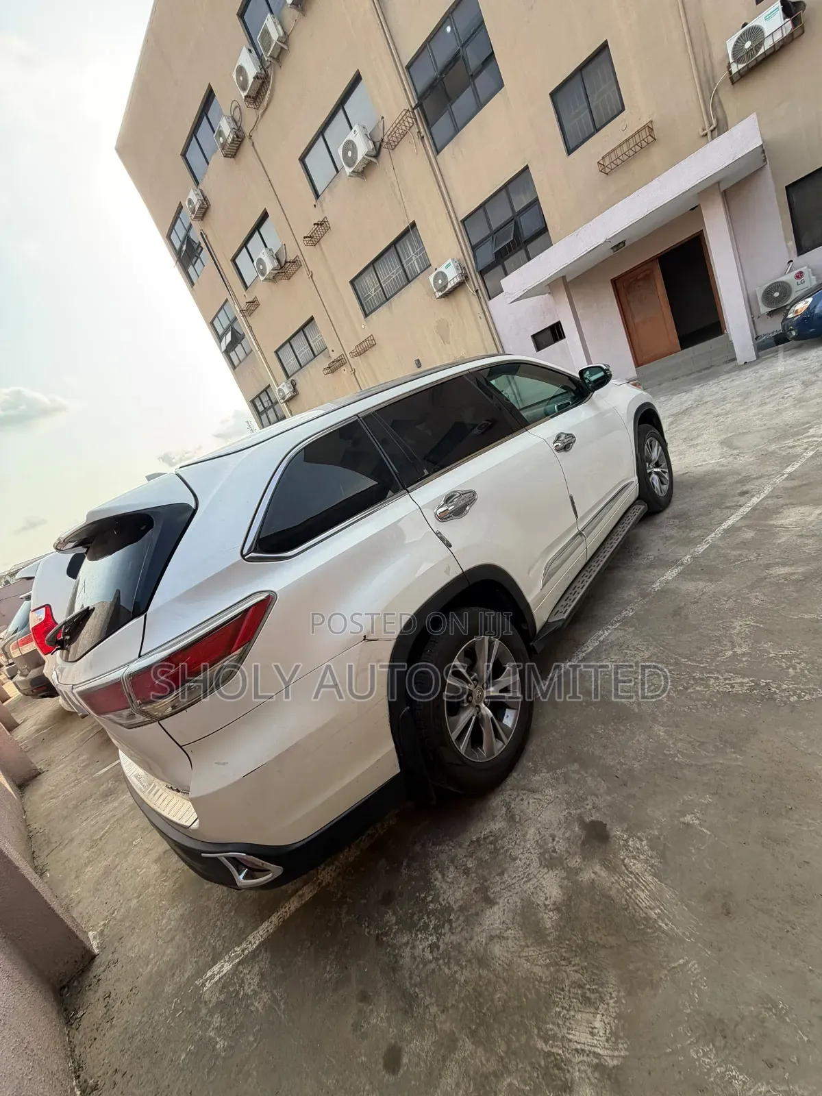 Toyota Highlander XLE V6 4x4 (3.5L 6cyl 6A) 2016 White