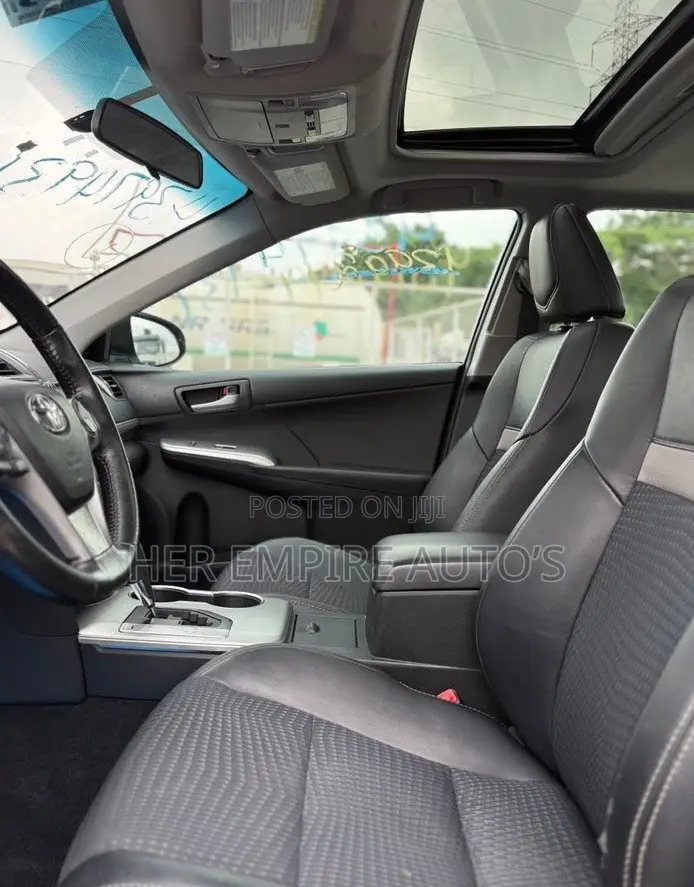 Toyota Camry 2010 Silver