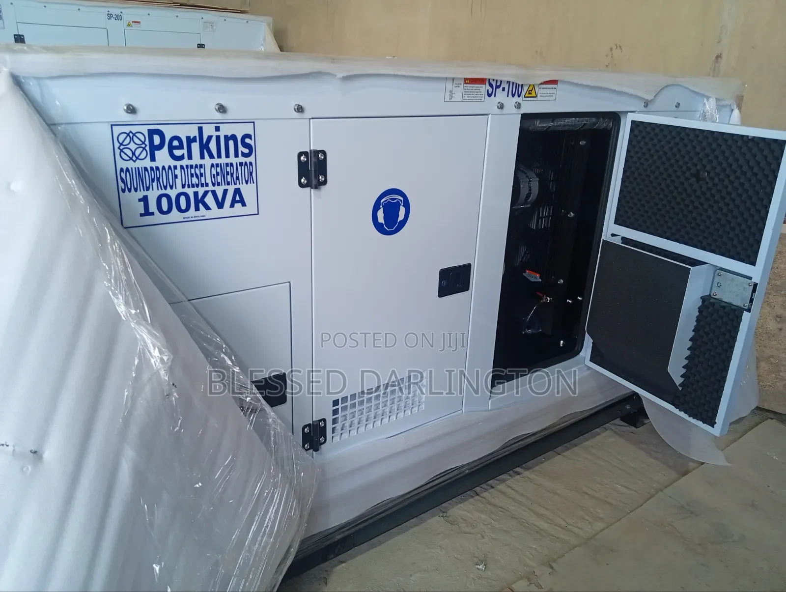 100kva Perkins Soundproof Diesel Generator  Engine