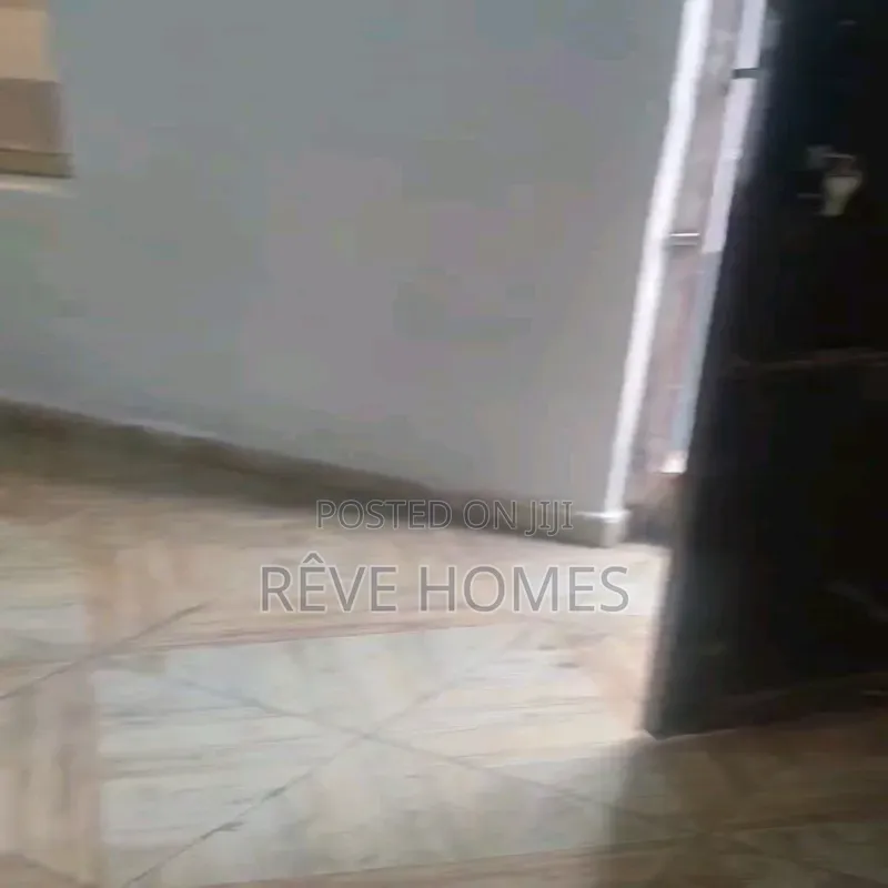 Studio Apartment in Alagomeji for rent