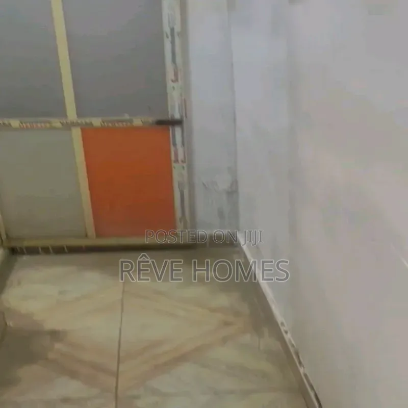 Studio Apartment in Alagomeji for rent