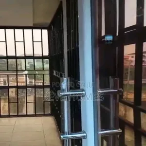 Studio Apartment in Soluyi for rent
