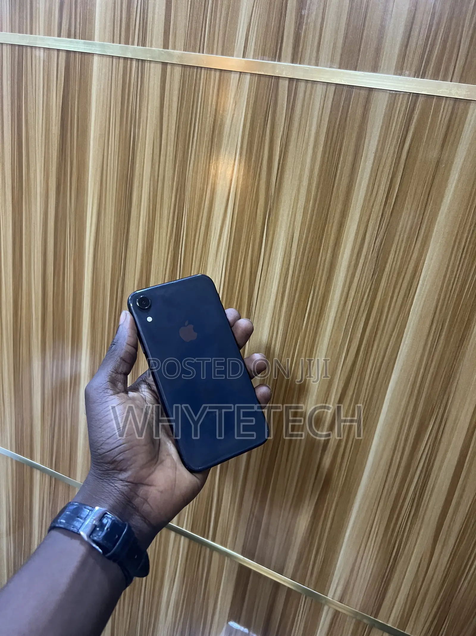 Apple iPhone XR 64 GB Black