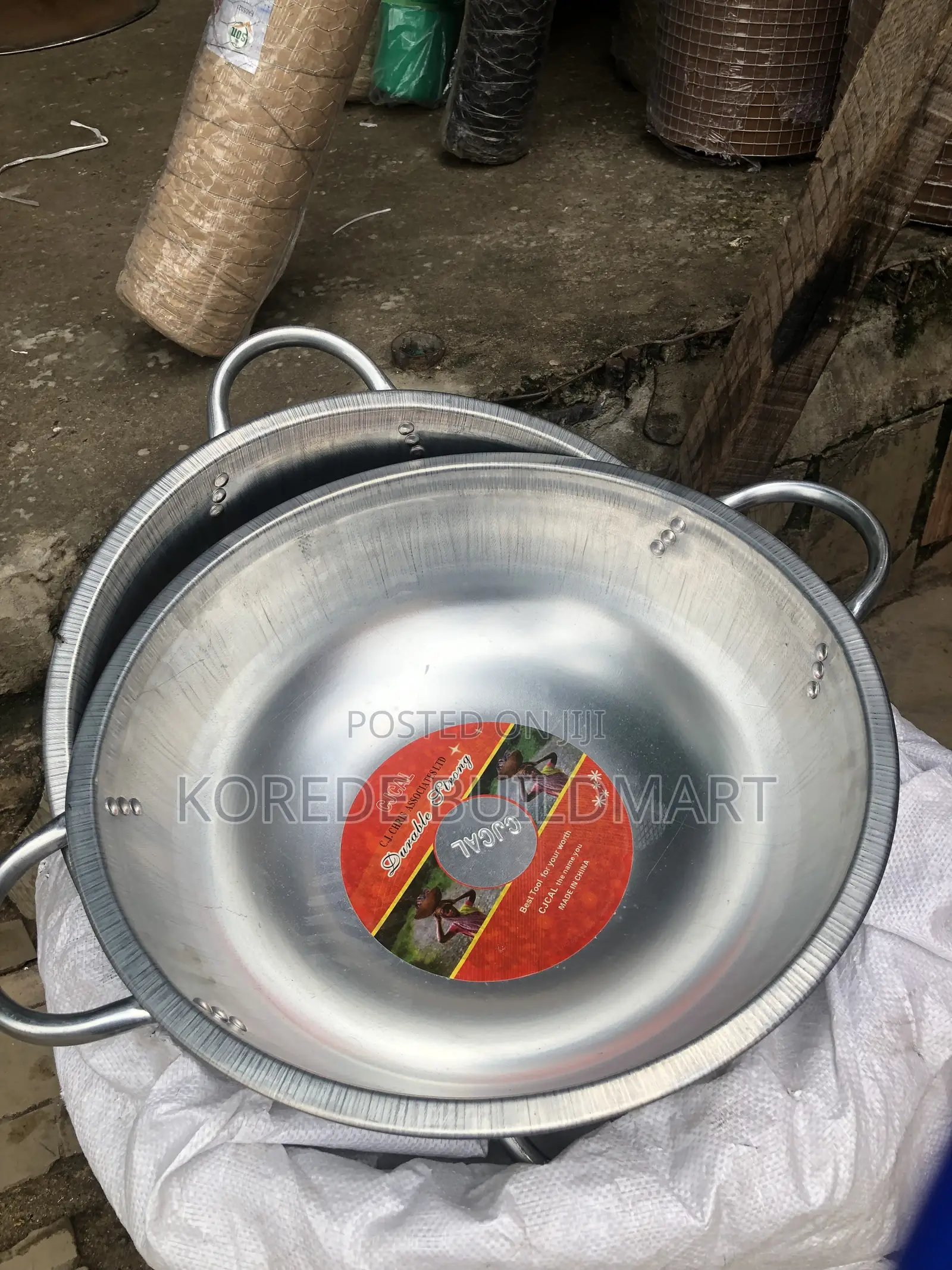 Heavy-Duty Hummer Headpan for Construction and Site Work