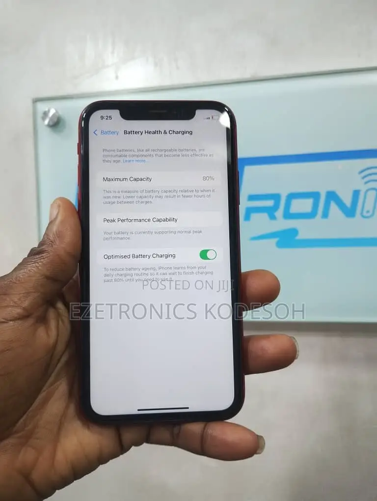 Apple iPhone XR 64 GB Red