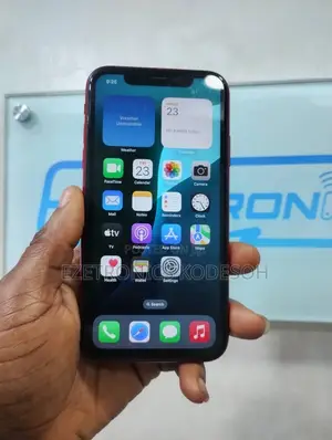 Apple iPhone XR 64 GB Red
