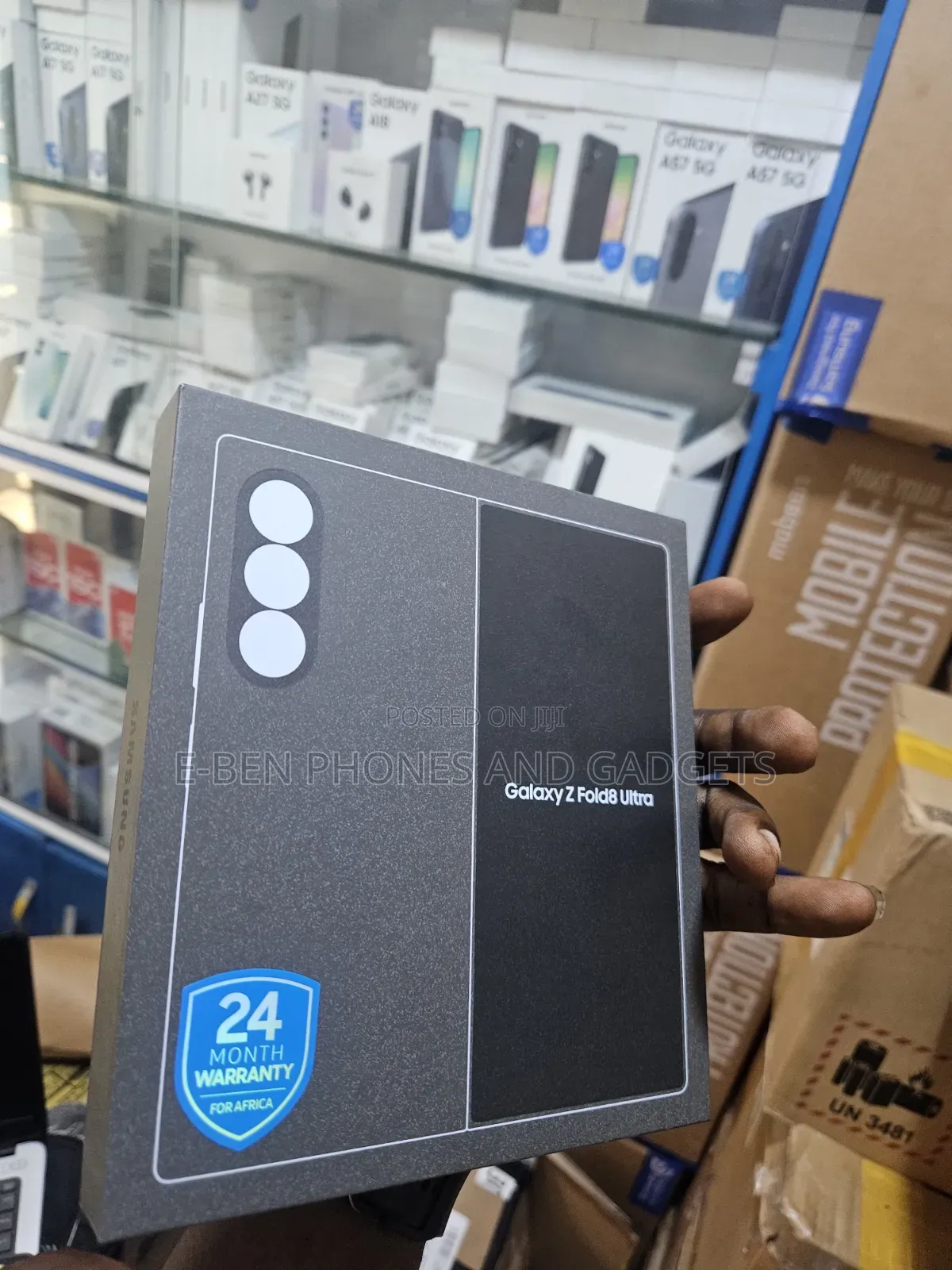 New Samsung Galaxy Z Fold8 Ultra 256 GB Graphite