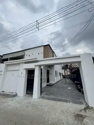 3bdrm Bungalow in Omaro Estate, Obio-Akpor for sale