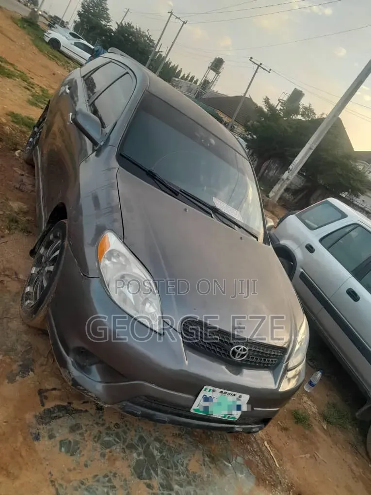 Toyota Matrix 2004 Gray