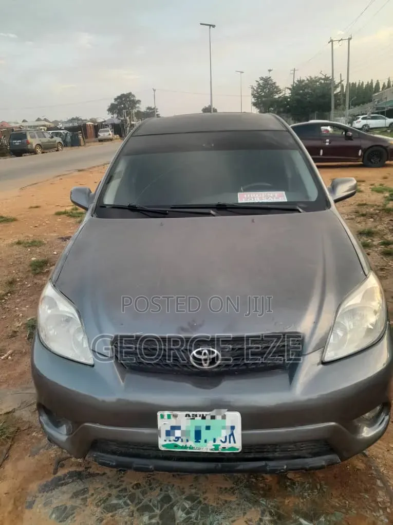 Toyota Matrix 2004 Gray