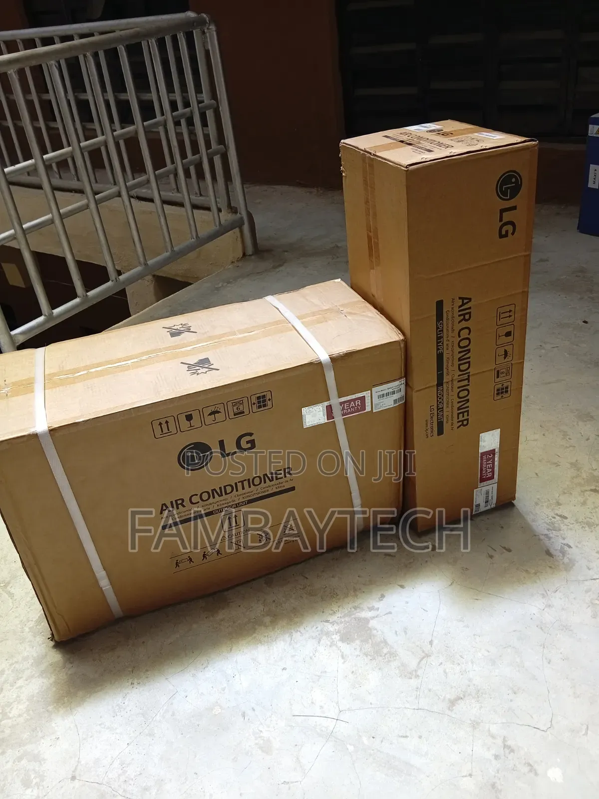 Space-Saving LG 1.5Hp Non-Inverter AC