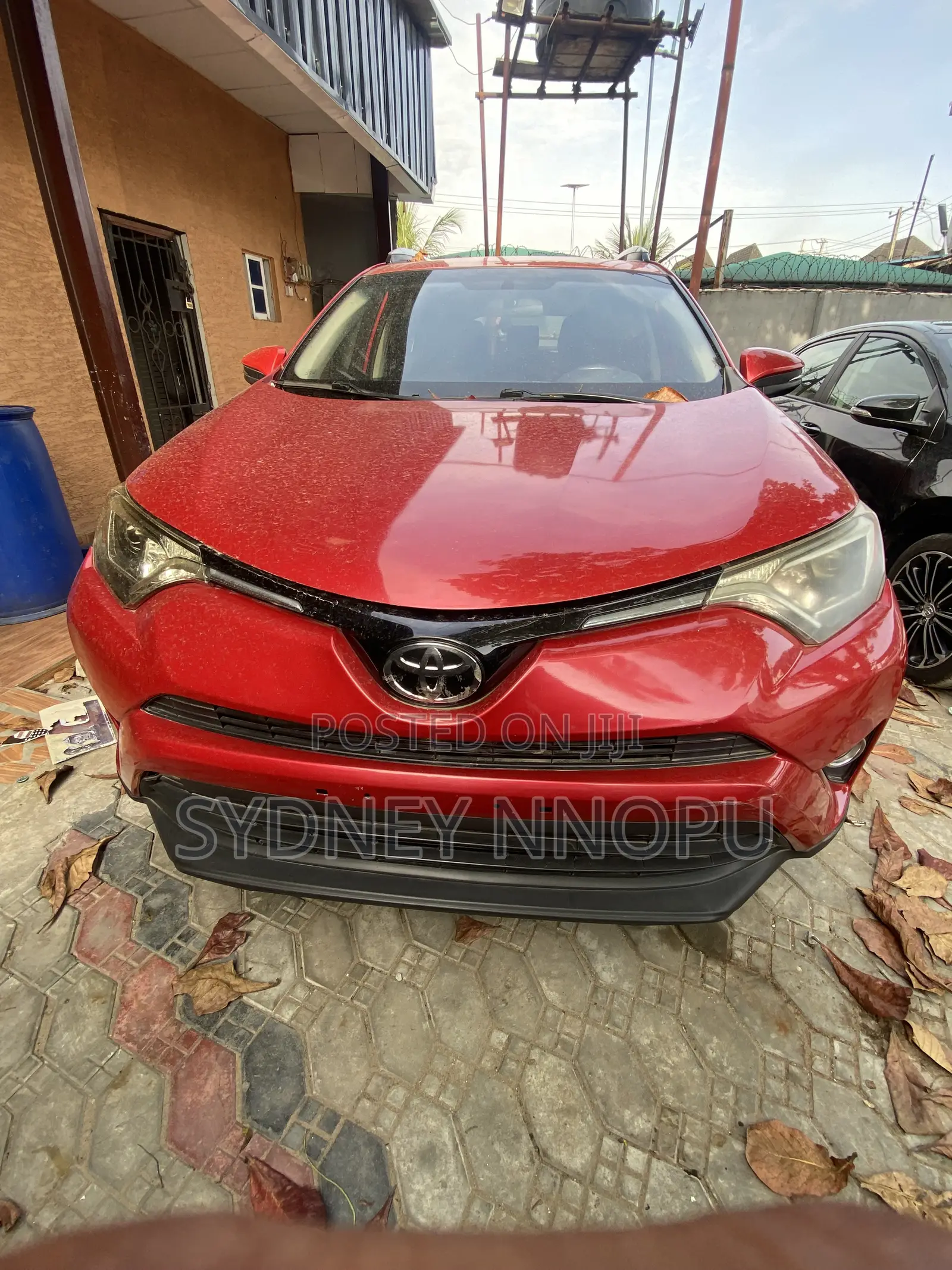 Toyota RAV4 2016 Red