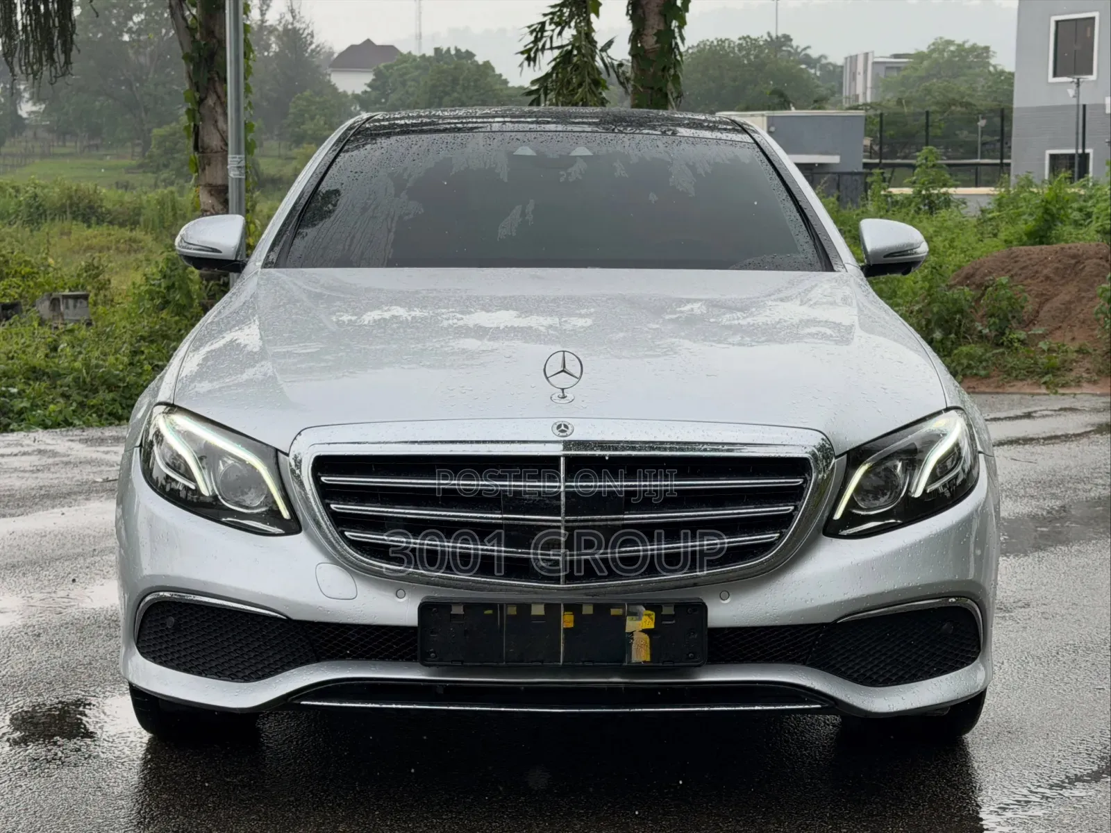 Mercedes-Benz E400 2017 Silver