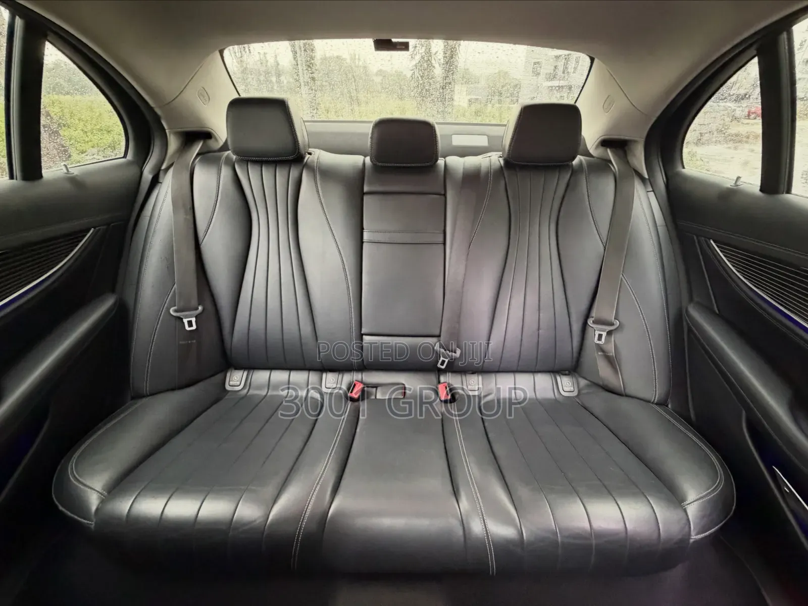 Mercedes-Benz E400 2017 Silver